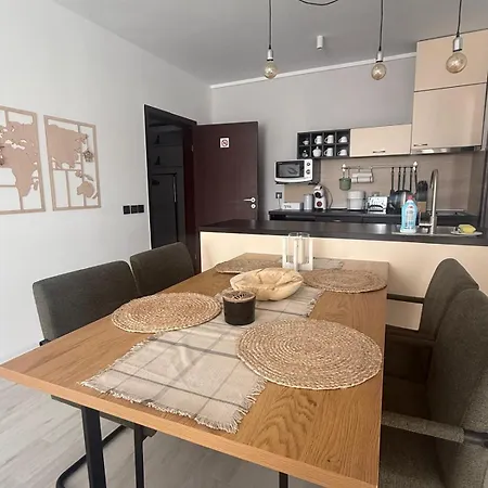 The Tower - Lovely @ Royal Towers بانسكو