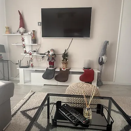 The Tower - Lovely @ Royal Towers *