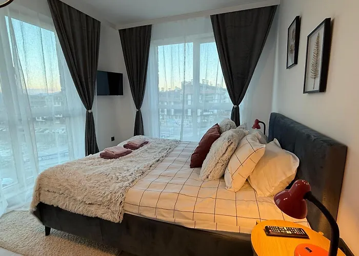 The Tower - Lovely @ Royal Towers Appartement