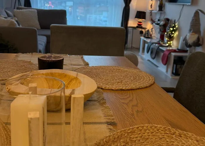 Daire The Tower - Lovely @ Royal Towers *